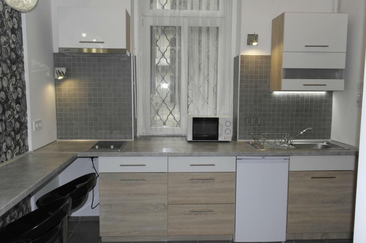 Unique Town Apartment. Clear Comfort. Budapest Exterior photo